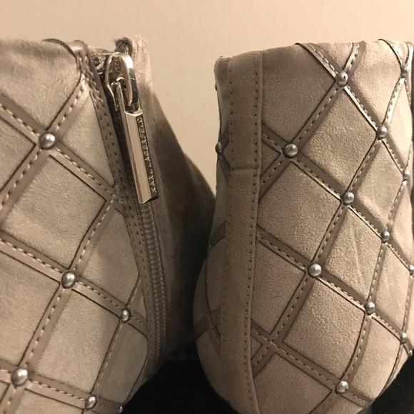 NWOT heeled ankle boots - Picture 2 of 9